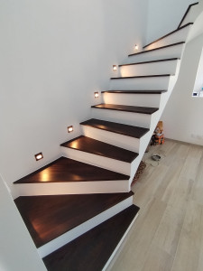 Photo de galerie - Habillage escalier béton avec marches bois