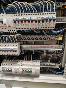 Photo de galerie - Installateur dépannage électrique 