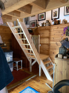 Photo de galerie - L’escalier accès de combles