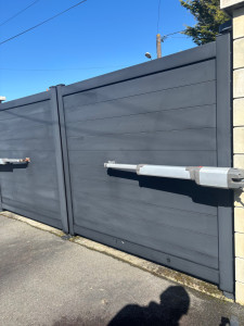 Photo de galerie - Portail / Barrières 