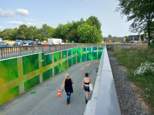 Photo de galerie - Peinture des murs d’un pont
