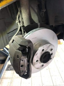 Photo de galerie - Réparation voiture