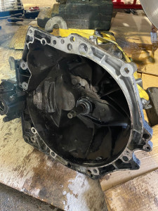 Photo de galerie - Remplacement embrayage volant moteur