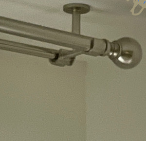 Photo de galerie - Tringle de rideaux, de qualité et durable