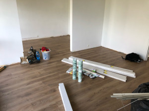 Photo de galerie - Pose de ragréage et de parquet
