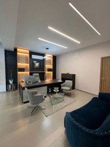 Photo de galerie - Nettoyage de bureau, Marseille