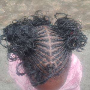 Photo de galerie - Coiffures et tresses 