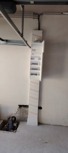 Photo de galerie - Installation goulotte et tableau électrique 