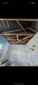 Photo de galerie - Démolition du plafond suite a un dégât des eaux