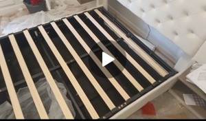 Photo de galerie - Bricolage et montage de meubles avec soin et attention 