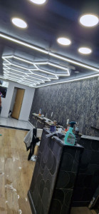 Photo de galerie - Fin travail salon de coiffure ?  penture 