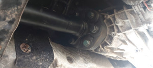 Photo de galerie - Porsche cayenne
remplacement des croisillons plus support central