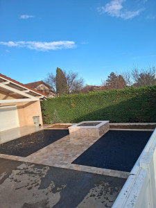 Photo de galerie - Réalisation 2 place de stationnement enrobé pavé 