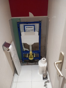 Photo de galerie - Remplacement d'un wc suspendu.