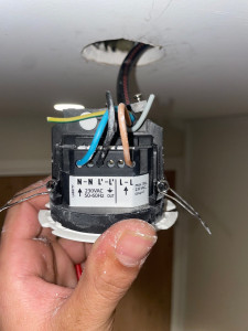 Photo de galerie - Prise électrique 