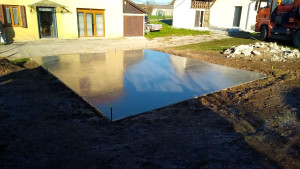 Photo de galerie - Creation d'une dalle pour un salon d'été plus piscine hors sol