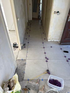 Photo de galerie - Pause carrelage en cours