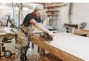 Photo de galerie - Bonjour, Menuisier, ébéniste de métier avec plus de 40 ans de métiers doué également pour le montage de meubles et petits travaux vous propose ses services Pour plus de renseignements n'hésitez pas à me contacter 