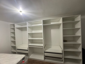 Photo de galerie - Montage de meubles dressing 