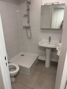 Photo de galerie - Dépose Pose carrelage , dépose Pose, bac à douche