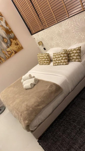 Photo de galerie - Nous réalisons l’entretien de votre logement linge de lit professionnel 