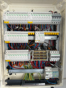 Photo de galerie - Remplacement tableau 