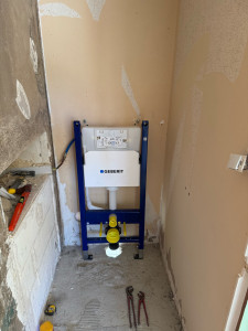 Photo de galerie - Pose de bâti support wc 