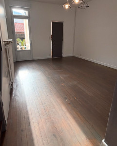 Photo de galerie - Ponçage et vitrification 