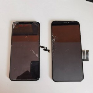 Photo de galerie - Remplacement écrans cassés iPhone X et iPhone 11.