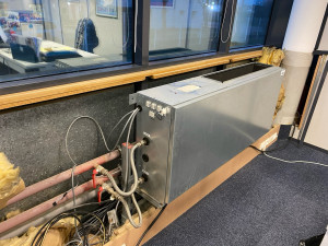 Photo de galerie - Remplacement des convecteurs réversible dans les bureaux 