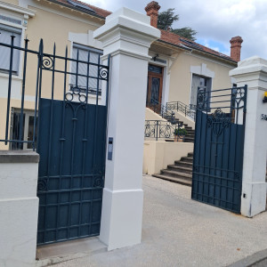 Photo de galerie - Rénovation poteaux 