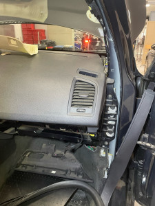 Photo de galerie - Fuite conduit toit ouvrant 