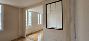 Photo de galerie - Démolition d'une cloison brique, Montage d'une cloison placo et réalisation des bandes, montage d'une verrière type atelier