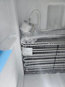 Photo de galerie - Intervention sur le circuit de froid d’un réfrigérateur- congélateur en -12h problème résolu 