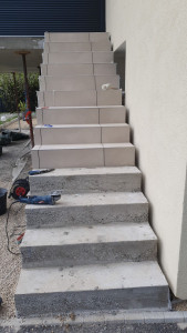 Photo de galerie - Pose carrelage escaliers