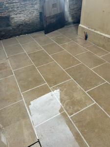 Photo de galerie - Bricolage et multi services