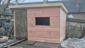Photo de galerie - Renovation en cours d'une cabanon de jardin