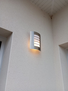 Photo de galerie - Pose de luminaires extérieur 