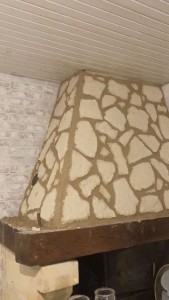 Photo de galerie - Revêtement murs moellon pierre avec joint