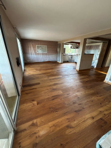 Photo de galerie - Pose d’un parquet contrecollé rustique huilé