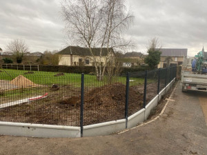 Photo de galerie - Pose de clôture rigide 