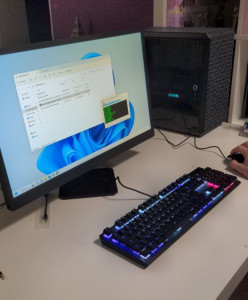 Photo de galerie - Finalisation de l'installation de Windows sur un PC Gamer sur mesure