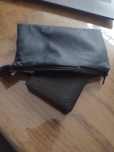 Photo de galerie - Création d'une pochette de protection pour disque dur externe 