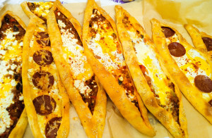 Photo de galerie - PIDE TURCS