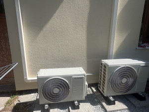 Photo de galerie - Pose de deux UE , une mono split de 3,5kw et une trisplit de 4,5kw
