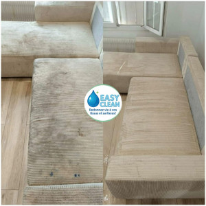 Photo de galerie - Nettoyage canapés 