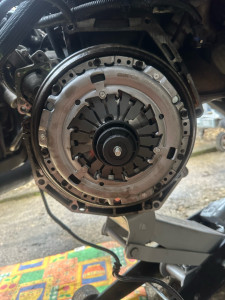 Photo de galerie - Remplacement de l’embrayage