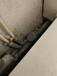 Photo de galerie - Modification sanitaire. Réalisation d’un tampon de visite, débouchage canalisation