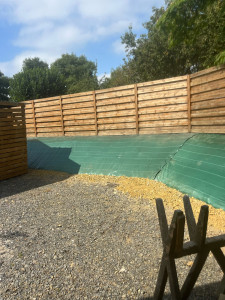 Photo de galerie - Pose de toile de paillage 