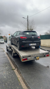 Photo de galerie - Remorquage - dépannage - treuillage